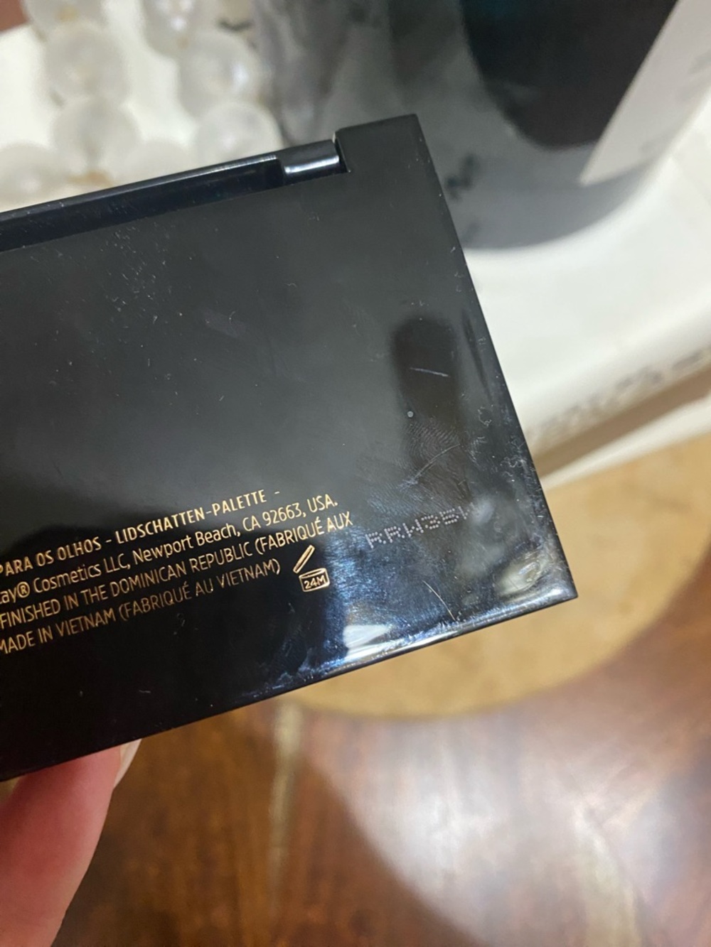 Urban Decay NAKED Palette x Robin Eisenberg - Picture 3 of 4